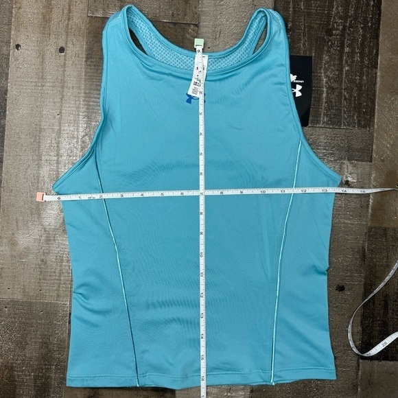 NWT Under Armour Fitted Tank Top size XS - Picture 7 of 8